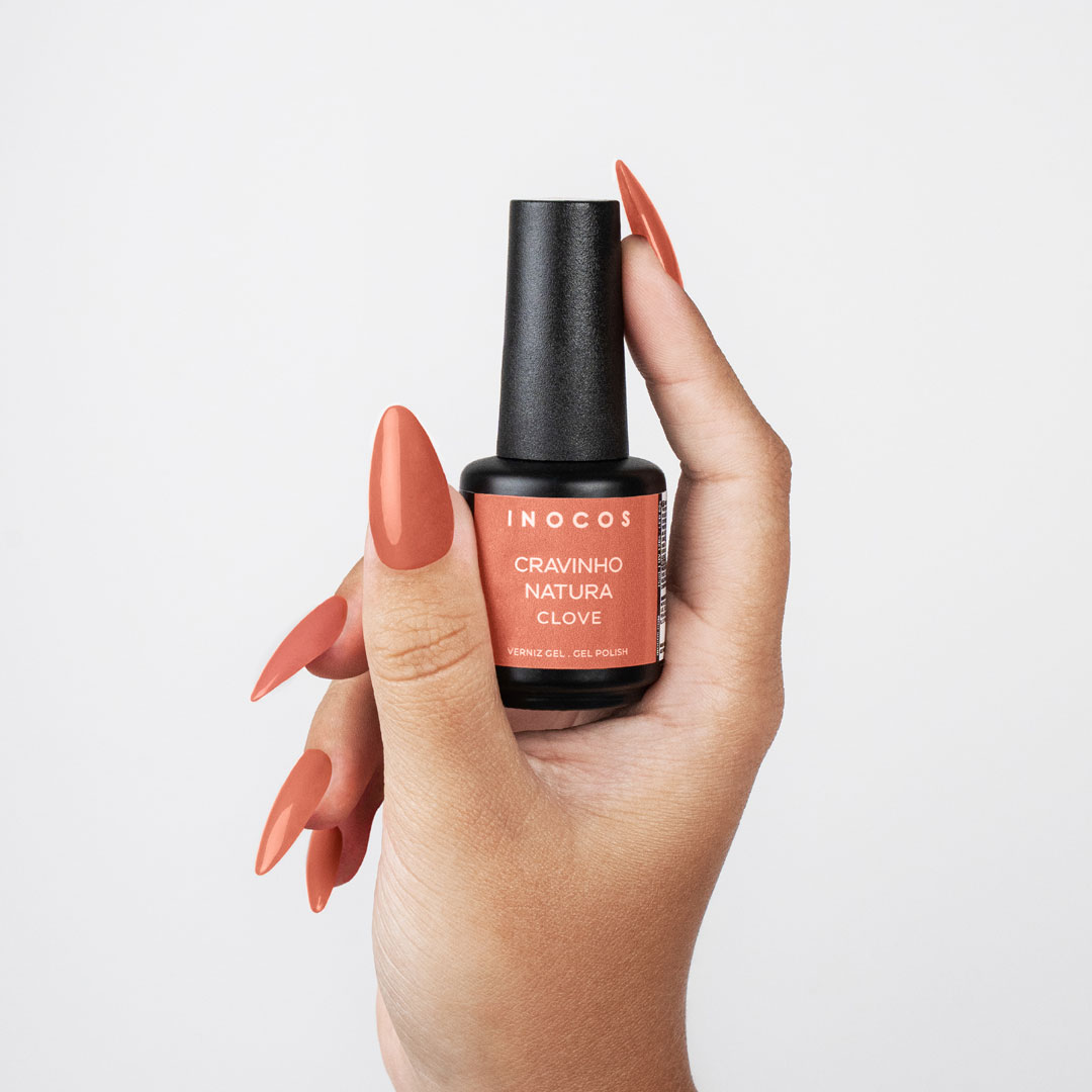 Inocos verniz gel Natura Lovers Spice Edition cravinho GP494