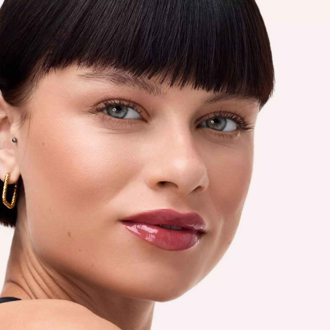 Catrice Gloss Obsessed Lip Glaze 040 Pout of Office