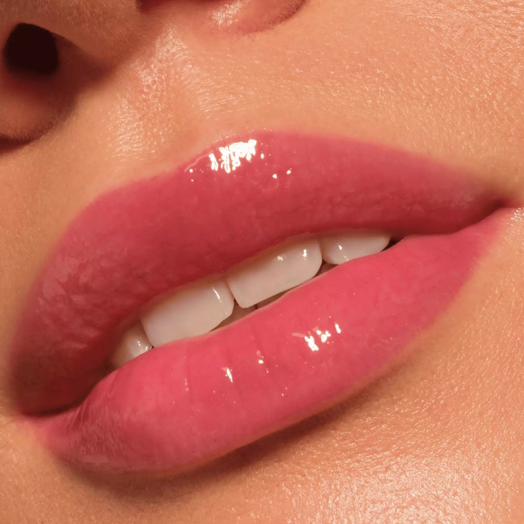 Catrice Gloss Obsessed Lip Glaze 040 Pout of Office